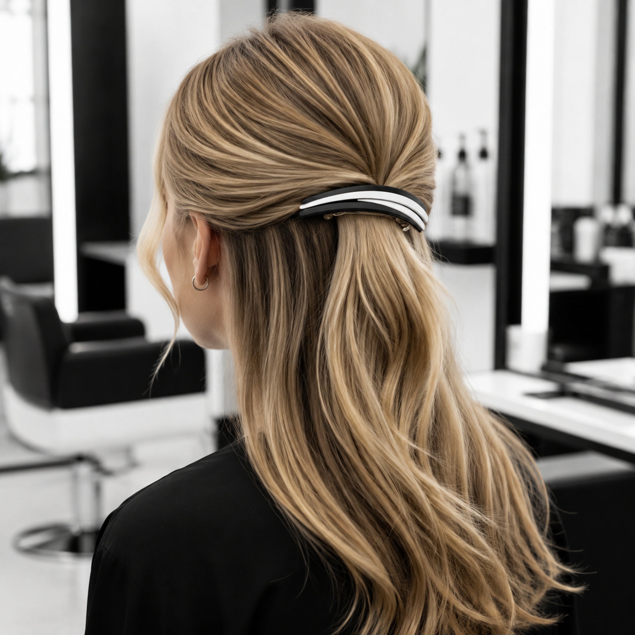 Barrette Ligne Minimaliste – Fermoir Fin Haute Tenue pour Coiffures Élégantes